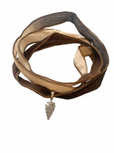 Load image into Gallery viewer, Arrowhead Pave Pendant

