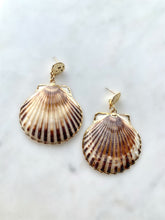 Load image into Gallery viewer, Tulum Shell Drop Earrings
