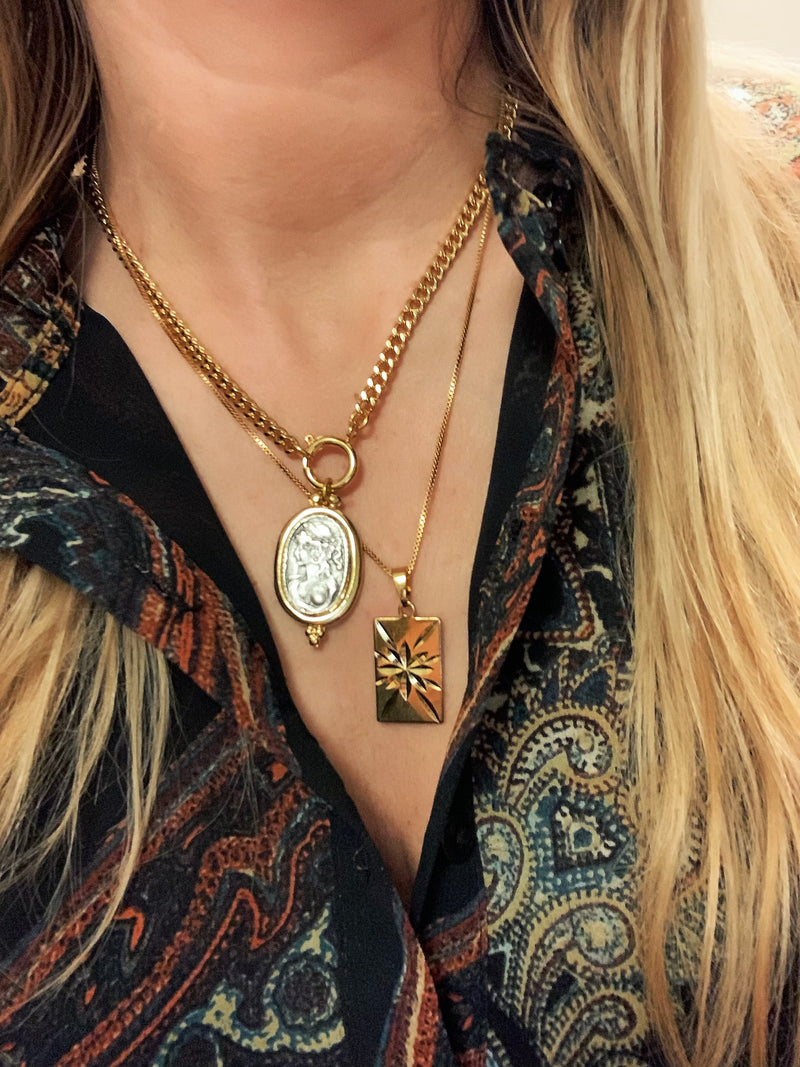 Aphrodite ❀ Necklace Pendant